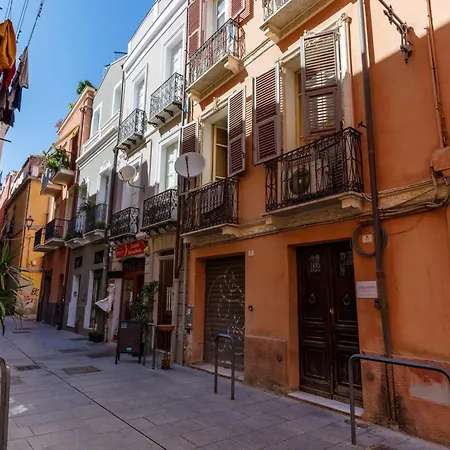 Onlyrooms Ii - Old Town & Typical Food Gasthof Cagliari