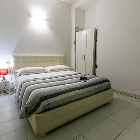 Gasthof Onlyrooms Ii - Old Town & Typical Food Cagliari