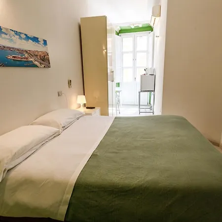 Gasthof Onlyrooms Ii - Old Town & Typical Food Cagliari