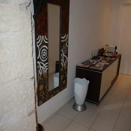 Konukevi Onlyrooms Ii - Real Old Town *