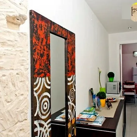 Konukevi Onlyrooms Ii - Real Old Town Cagliari