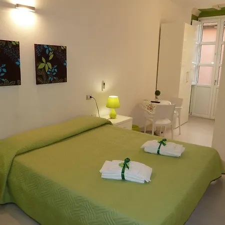 Guest house Onlyrooms Ii - Old Town & Typical Food